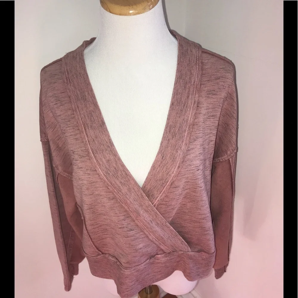 NWT Free People Movement Surplice Legging Wrap Sweatshirt Set Large.